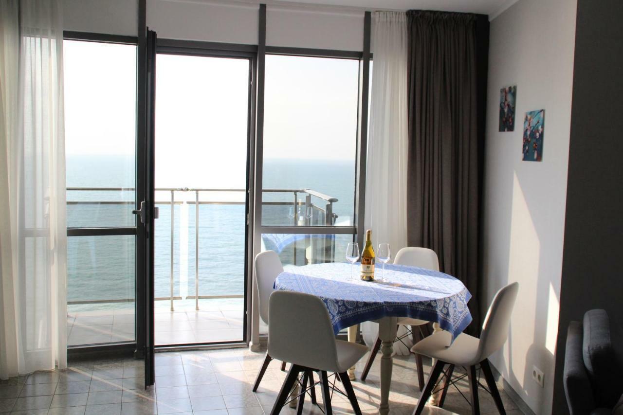 Batumi Breath Point Luxury 2Bdrm Beachfront Apartment Extérieur photo